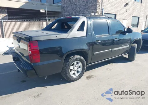 2007 Chevrolet Avalanche 1500 Ltz из США, поврежденный, VIN 3GNEC12047G193377